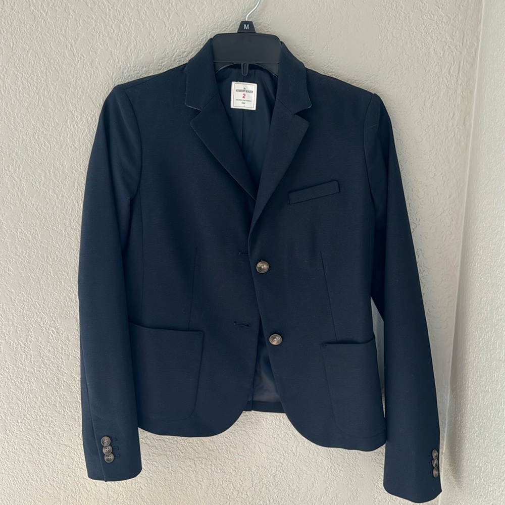 Gap Navy Blazer - super cute dressed up or down!